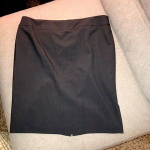 Like new grey suit Pencil Skirt, fully lined, slit